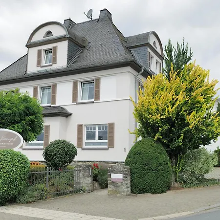 Szálloda Elena Kempf Haaratelier &