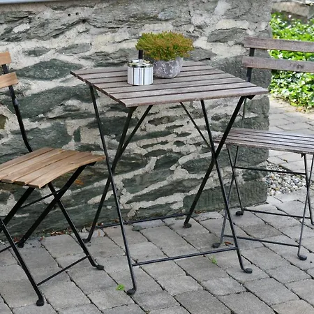 Elena Kempf Haaratelier & Braunfels