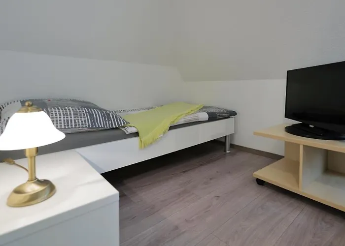 Elena Kempf Haaratelier &