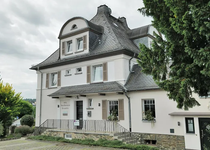 Elena Kempf Haaratelier & Hotel